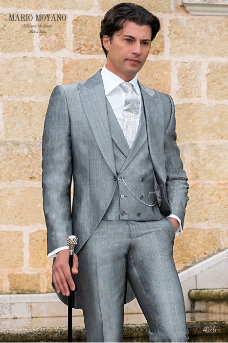 Bespoke light grey mohair wool wedding morning suit model 4026 Mario Moyano personalized tailoring.