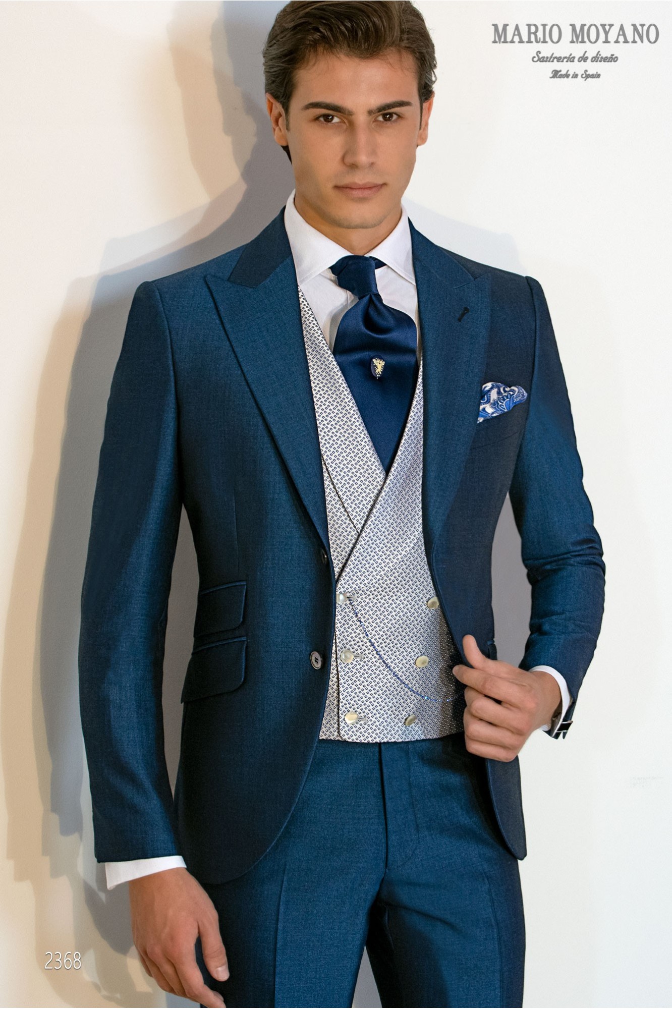 Blauer Hochzeitsanzug aus reiner Wolle und Mohair Modell 2368 Mario Moyano