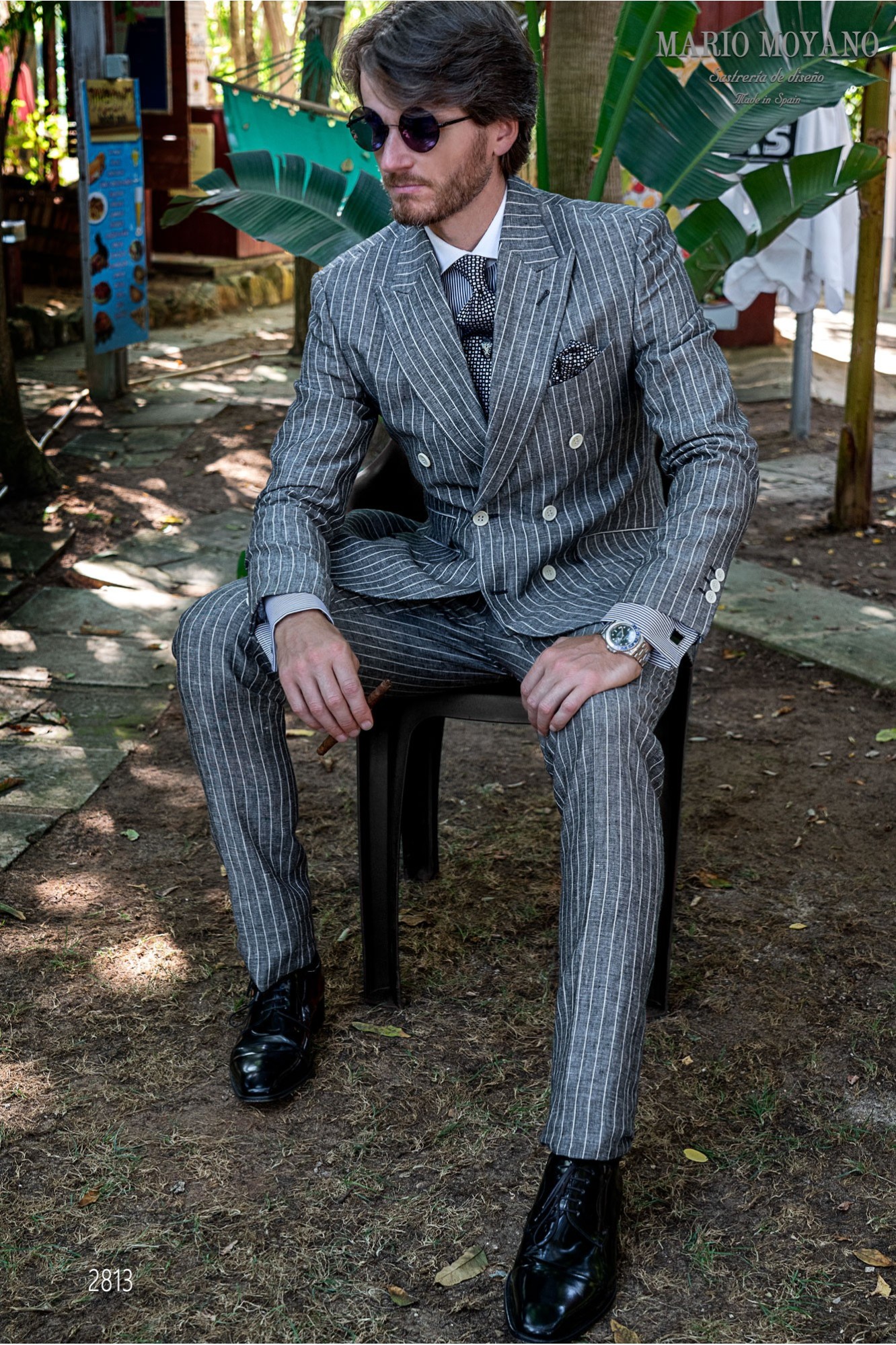Maßgeschneiderter Zweireihiger Anzug aus grauem Nadelstreifen-Leinen 2813 Mario Moyano