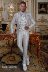 Costume de marié baroque. Vintage costume manteau de jacquard gris perle tissu avec Broche fantaisie.