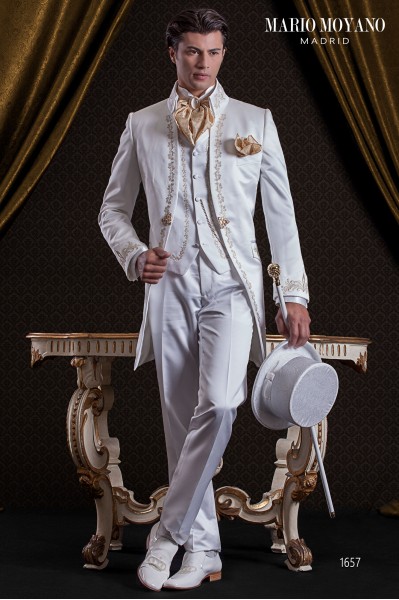 Costume de marié baroque, Napoléon col redingote vintage en tissu brocart blanc avec brodé d'or et fermoir en cristal