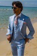Groom suits for weddings in garden and beach environments Fashion Collection Mario Moyano.